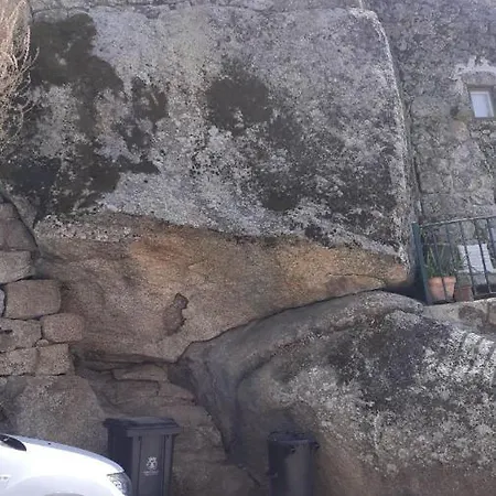 Casa De Amigos Monsanto